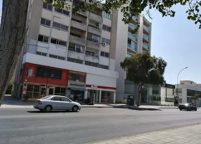 Sevi's Place, 3 Bedroom Flat, 110 S.m *