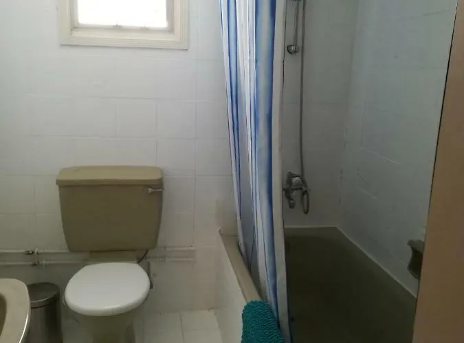 Апартаменти Sevi's Place, 3 Bedroom Flat, 110 S.m