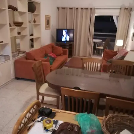 Sevi's Place, 3 Bedroom Flat, 110 S.m *