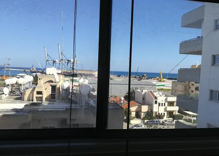 Sevi's Place, 3 Bedroom Flat, 110 S.m * Larnaka